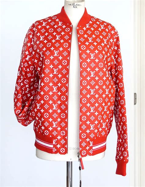 cobranding louis vuitton supreme marca ospitata|supreme x louis vuitton jacket.